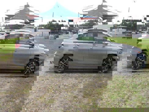 Used 2023 Kia Forte LXS image 2