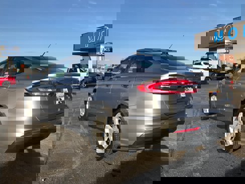 Used 2020 Ford Fusion w/ Ready For The Road Package image 4