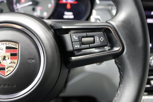 Used 2023 Porsche Macan S image 30