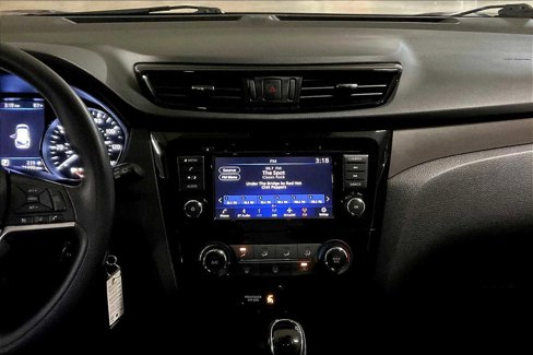 Used 2020 Nissan Rogue Sport S w/ Appearance Package image 6