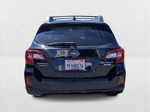 Used 2017 Subaru Outback 2.5i Limited image 7