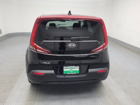 Used 2020 Kia Soul S image 6