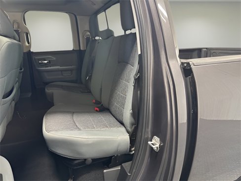 Used 2015 RAM 1500 Big Horn image 4