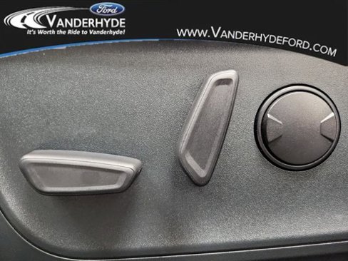 Used 2022 Ford Escape SE w/ Convenience Package image 19