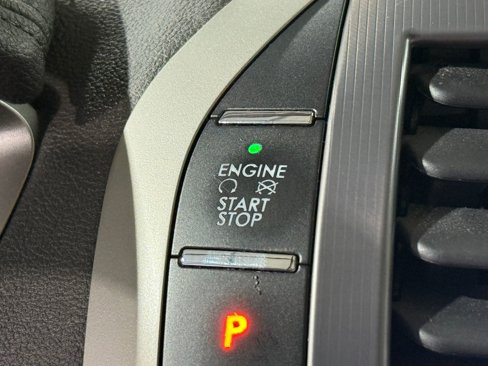 Used 2020 Lincoln MKZ Reserve w/ Elements Package image 30