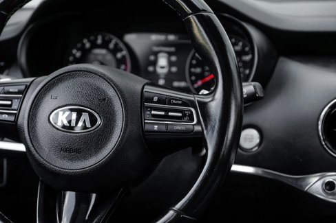 Used 2019 Kia Stinger Premium image 23