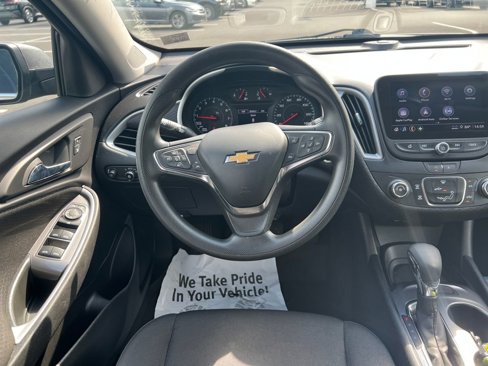 Used 2023 Chevrolet Malibu LS image 19