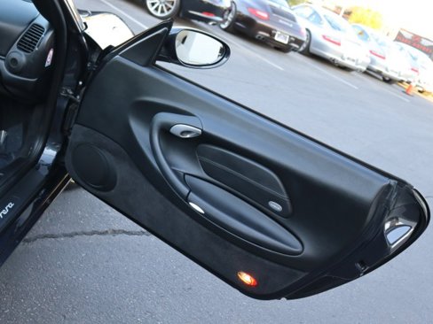 Used 2004 Porsche 911 Carrera image 38