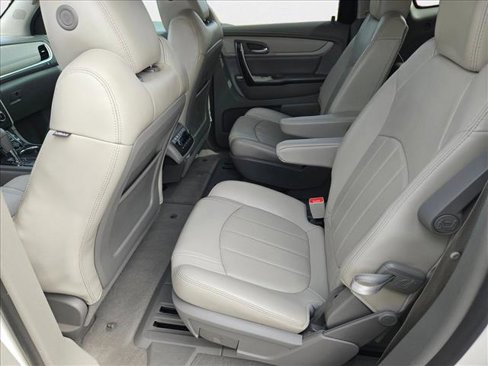 Used 2015 Chevrolet Traverse LTZ image 19