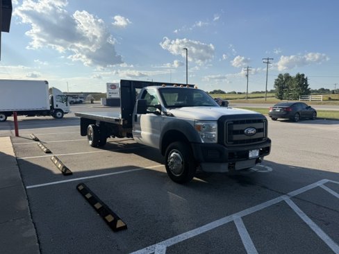 Used 2011 Ford F550 2WD Regular Cab Super Duty w/ Payload Upgrade Pkg image 4