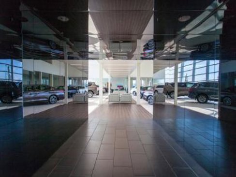 Used 2020 Jeep Cherokee Latitude Plus image 5