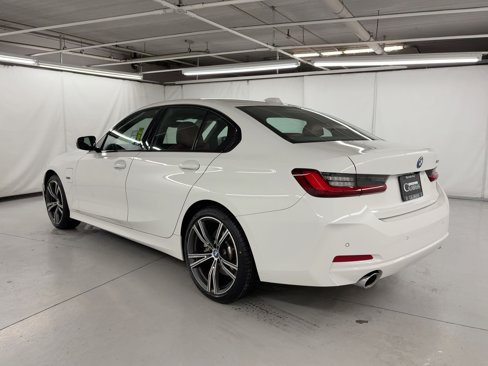 Used 2023 BMW 330e w/ Driving Assistance Package image 3