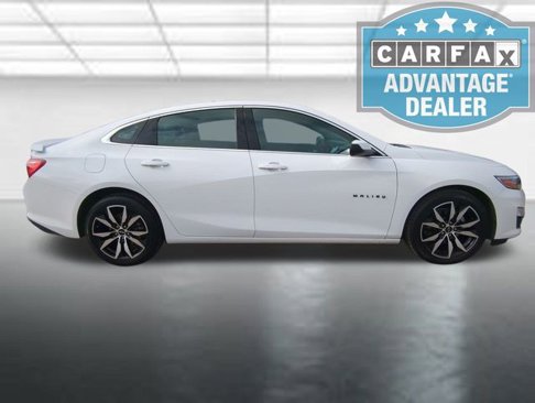 Certified 2024 Chevrolet Malibu RS w/ LPO, Floor Liner Package image 32