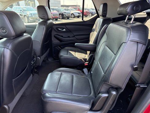 Used 2018 Chevrolet Traverse LT image 12