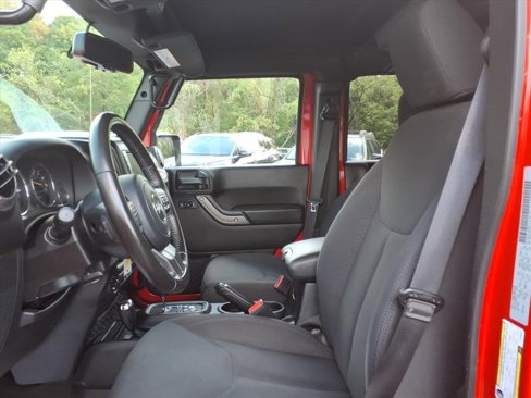 Used 2017 Jeep Wrangler Unlimited Sport image 12