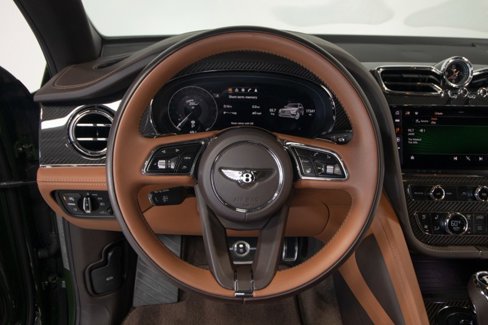 Used 2022 Bentley Bentayga image 24