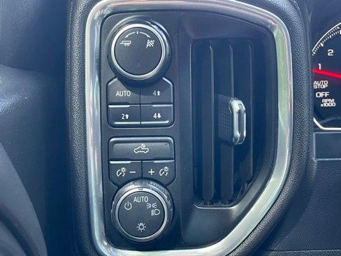 Used 2019 Chevrolet Silverado 1500 LT w/ All-Star Edition image 14