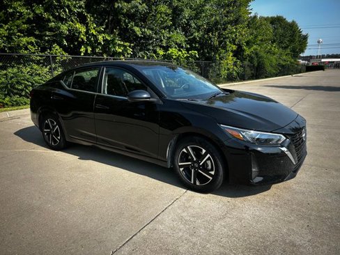 Used 2024 Nissan Sentra SV image 7