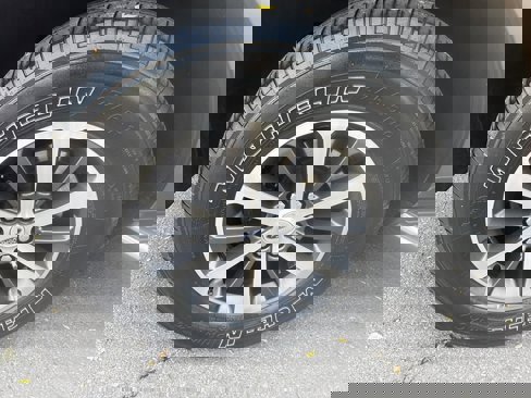 Used 2018 Ford Expedition XLT w/ Equipment Group 202A image 25