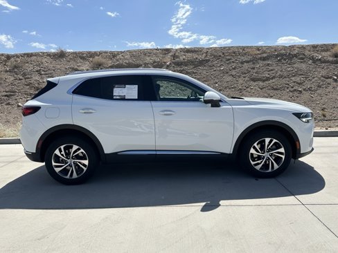 Used 2023 Buick Envision Essence image 5