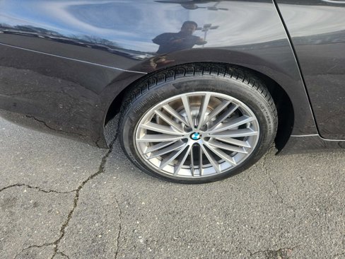 Used 2018 BMW 530i xDrive w/ Premium Package image 30
