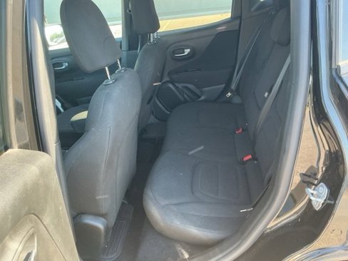 Used 2021 Jeep Renegade Latitude w/ Convenience Group image 13