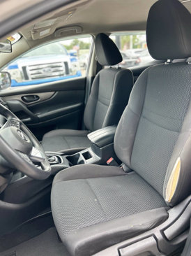 Used 2019 Nissan Rogue Sport S image 12