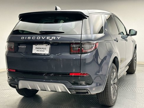 New 2025 Land Rover Discovery Sport S image 3