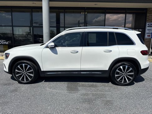 Used 2021 Mercedes-Benz GLB 250 4MATIC image 8