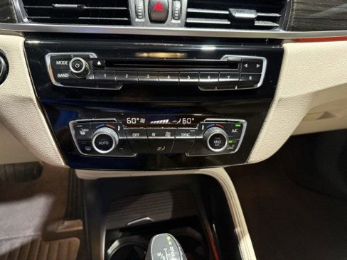 Used 2018 BMW X1 sDrive28i w/ Convenience Package image 16