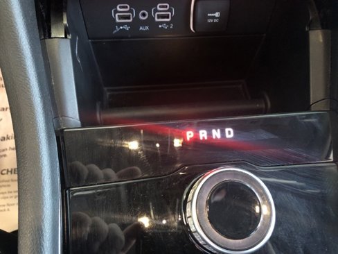 Used 2023 Jeep Grand Cherokee L Laredo image 21