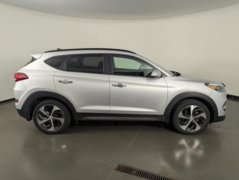 Used 2016 Hyundai Tucson Limited w/ Option Group 03 image 8