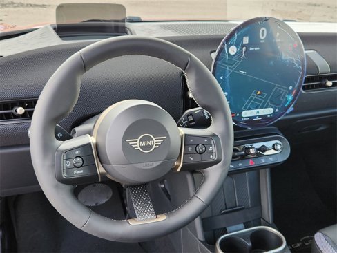 New 2025 MINI Cooper 2-Door Hardtop image 12