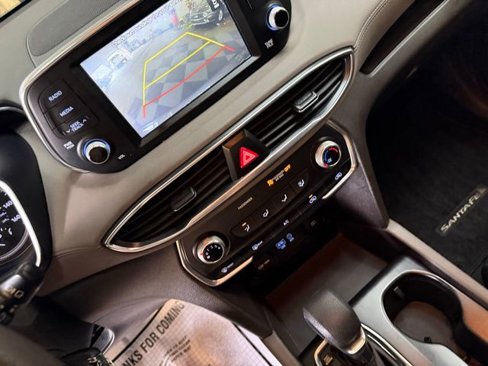Used 2019 Hyundai Santa Fe SE image 31