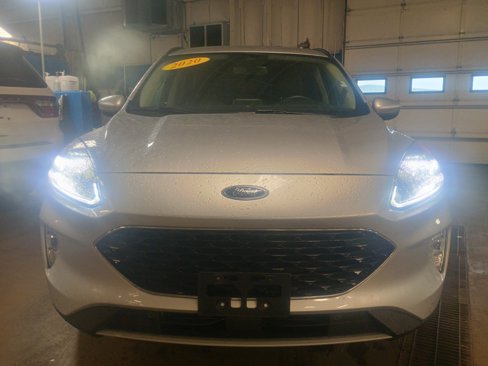 Certified 2020 Ford Escape Titanium image 2