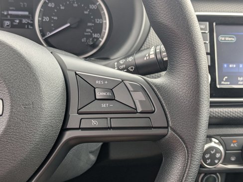 New 2025 Nissan Kicks Play S image 17
