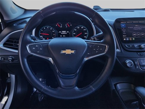 Used 2021 Chevrolet Malibu RS image 22