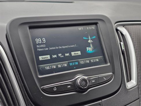 Used 2018 Chevrolet Malibu LS image 24