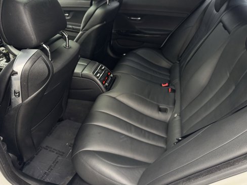 Used 2016 BMW 640i Gran Coupe image 19