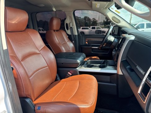 Used 2016 RAM 1500 Laramie image 24