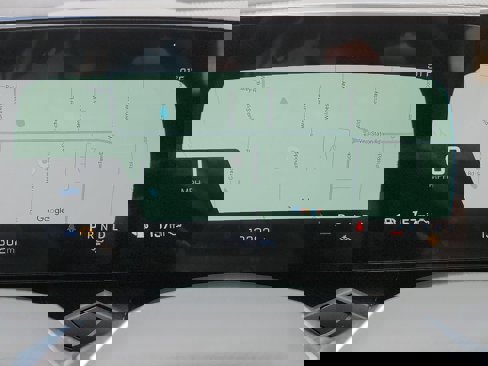 Used 2025 Chevrolet Equinox LT w/ Safety and Technology Package image 18