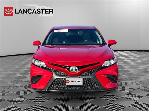 Certified 2019 Toyota Camry SE w/ Convenience Package image 8