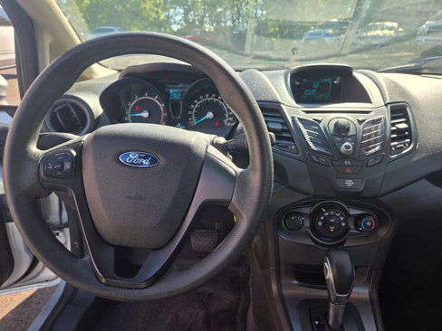 Used 2014 Ford Fiesta S image 20