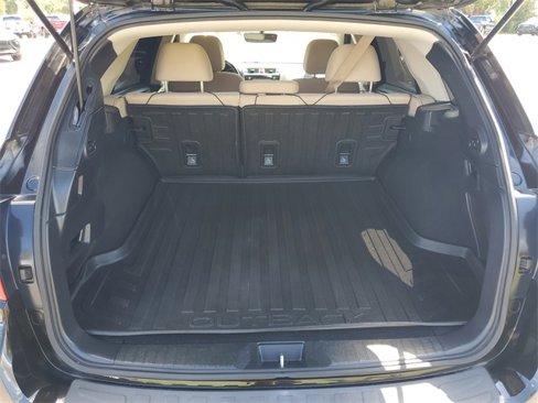 Used 2017 Subaru Outback 2.5i Premium image 31