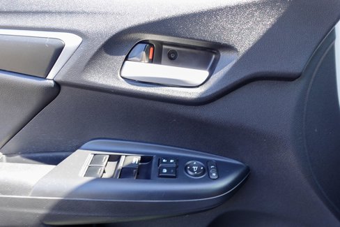 Used 2018 Honda Fit EX-L image 12