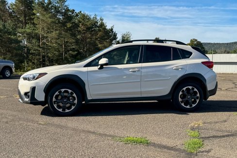 Certified 2021 Subaru Crosstrek 2.0i Premium w/ Moonroof Package image 6