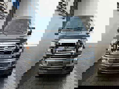 Used 2017 Ford F150 XLT image 8
