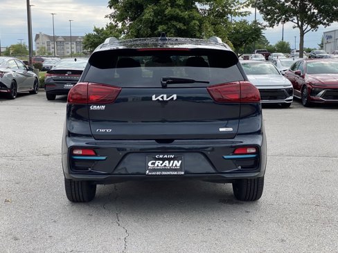 Used 2022 Kia Niro EX Premium w/ Cold Weather Package image 6