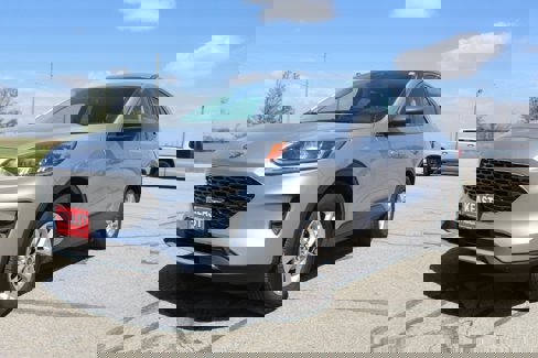 Used 2022 Ford Escape SE w/ Convenience Package image 1