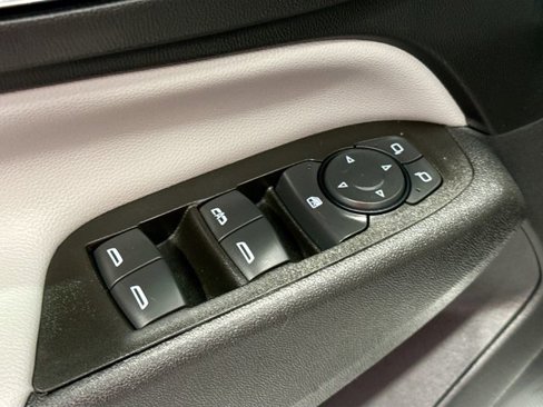 Used 2022 Chevrolet Equinox LT image 16